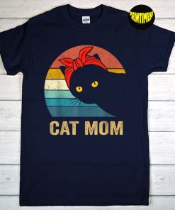 Retro Cat Mom T-Shirt, Cat Lover Shirt, Mom Life Shirt, Gift for Cat Lover, Mother's Day Gift for Cat Mama