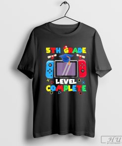 Best 5th Grade Level Complete Graduation Class Of 2024 Boys Gamer T-shirt