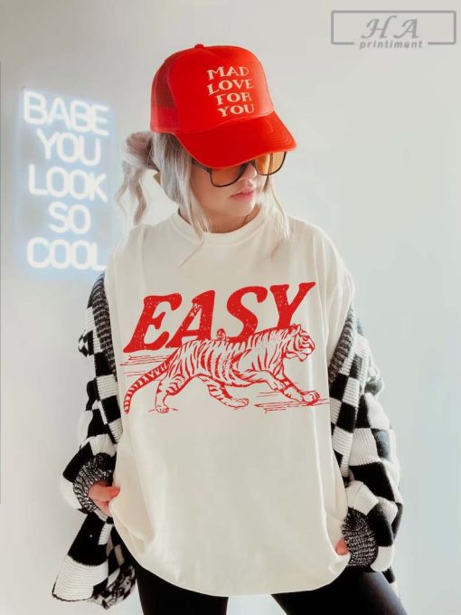 Easy Tiger Tee, Vintage Inspired Shirt, Trendy Tiger T-Shirt Retro Festival Clothing