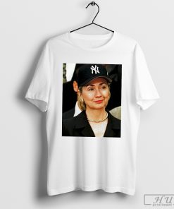 Rihanna Wear Hillary Clinton T-Shirt