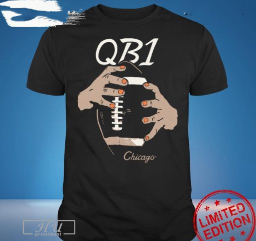 Design QB1 Chicago Bears Football Hands T Shirt