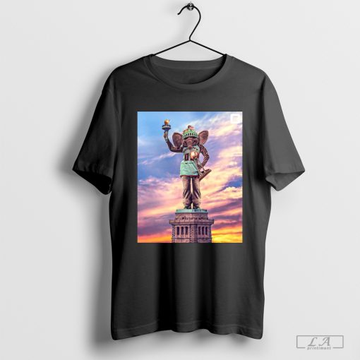 Big Ellie Big Dub New York Liberty 2024 Win Their First WNBA Finals Champions Poster t-shirt