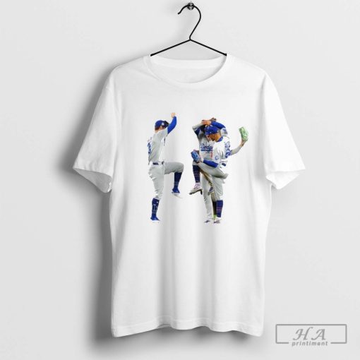 Chris Taylor Mookie Betts Enrique Hernandez Los Angeles Dodgers One More Win MLB t-shirt