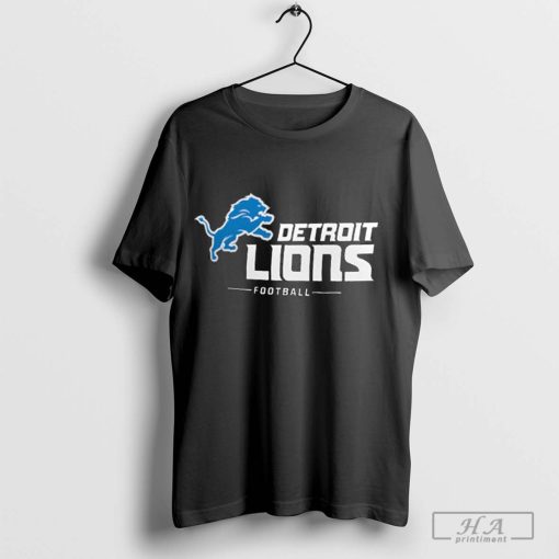 Detroit Lions Women's Team Lockup V-Neck T-Shirt