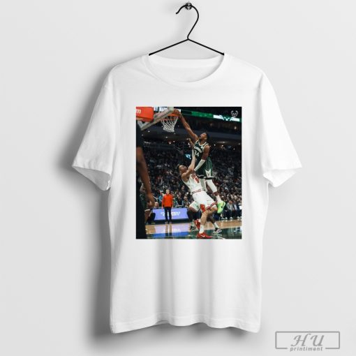 NBA Giannis Antetokounmpo Milwaukee Bucks Frame It Poster 2024 t-shirt