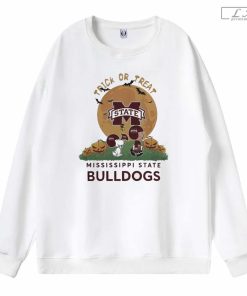 Snoopy And Charlie Brown Mississippi State Bulldogs Trick Or Treat Halloween shirt