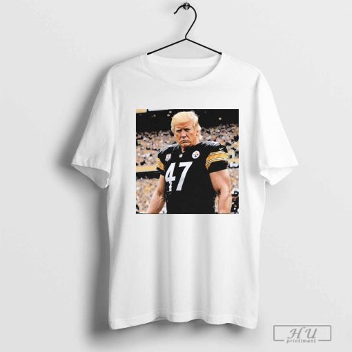 Trump sports Pittsburgh Steelers shirt