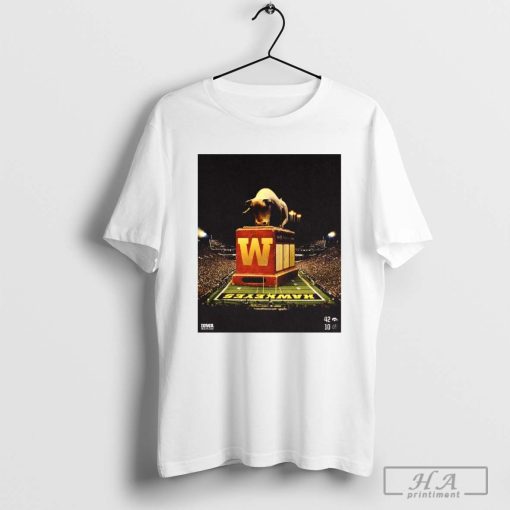 Iowa Hawkeyes Vs Wisconsin Badgers 42-10 Bulldozed T-shirt