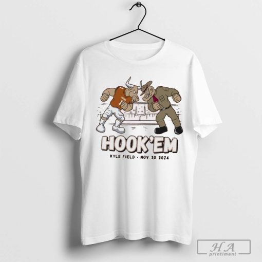 Texas Longhorns Standing Mascot Hook ‘Em Kyle Field Nov 30 2024 t-shirt