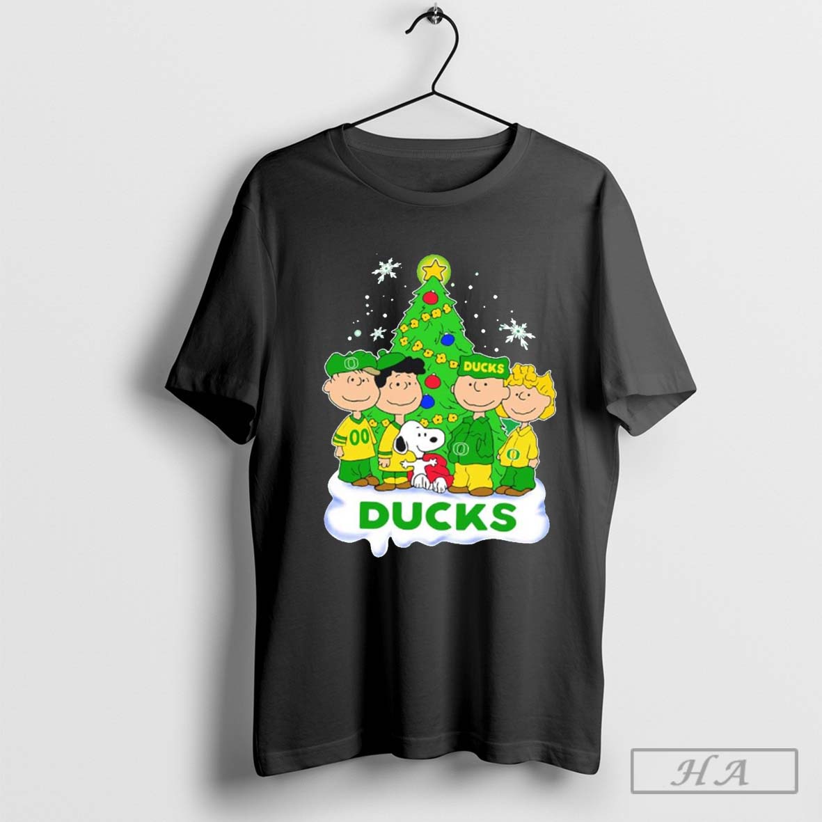 The Peanuts X Oregon Ducks Christmas Tree Shirts