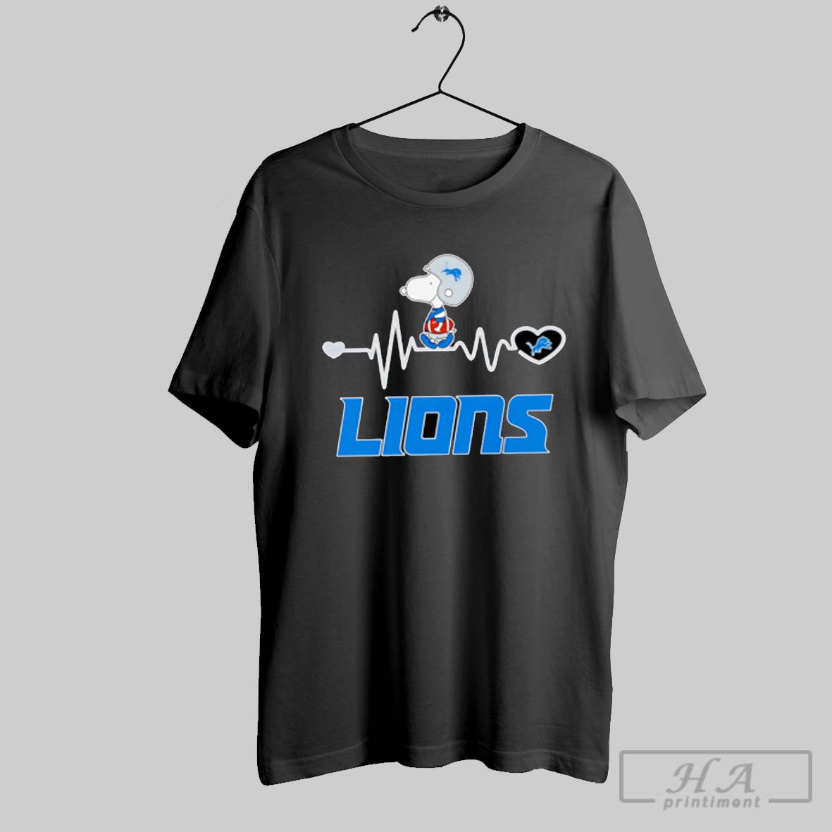 Snoopy Walking On Heartbeat Detroit Lions Football Shirt