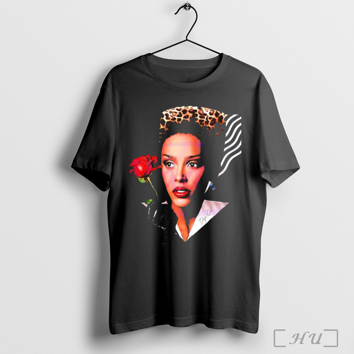 Doja With Rose Vintage Glamour Fashion Illustration T Shirt Sweatshirt