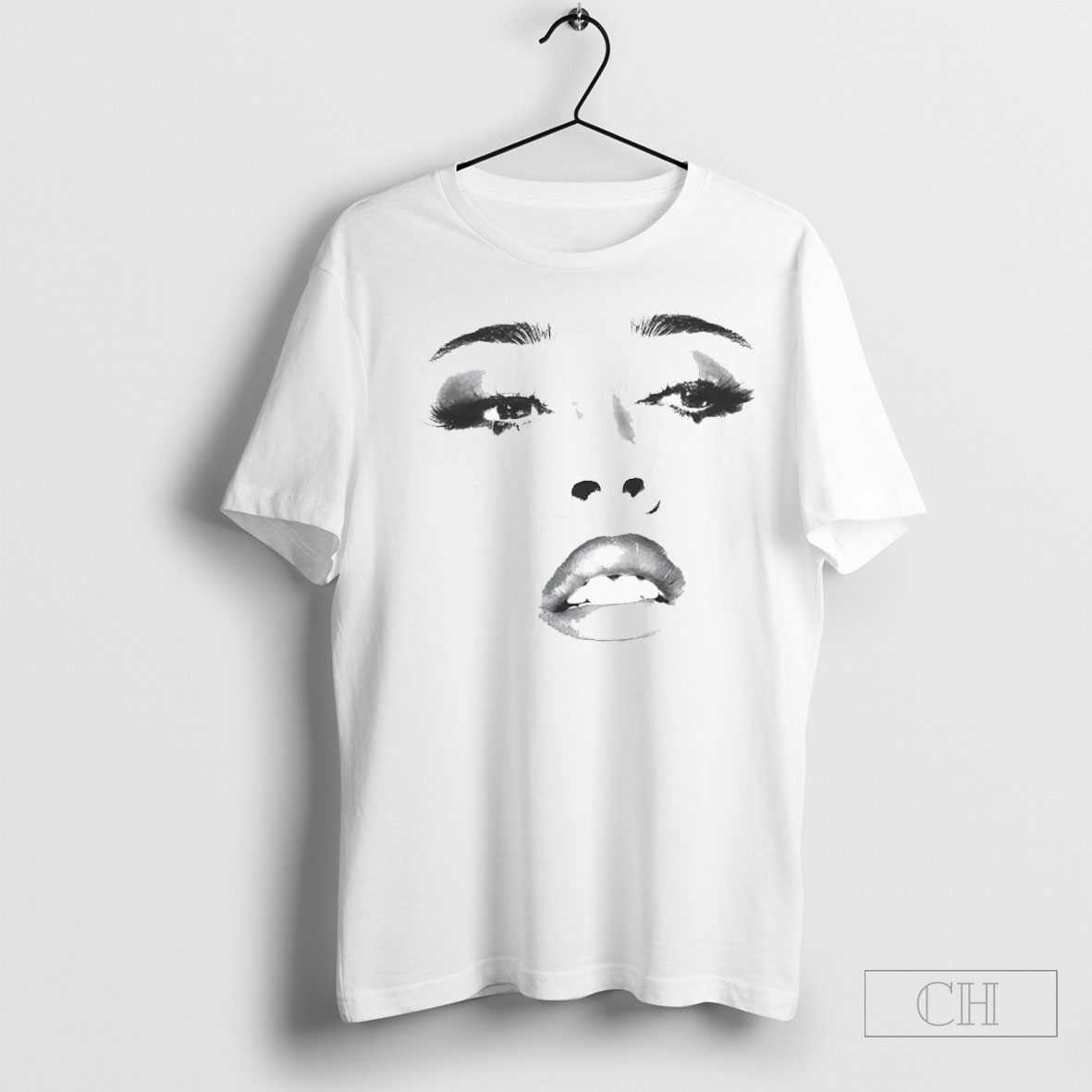 Official Sincerely Tour Face Kali Uchis Tee Sweatshirt Tee Shirt