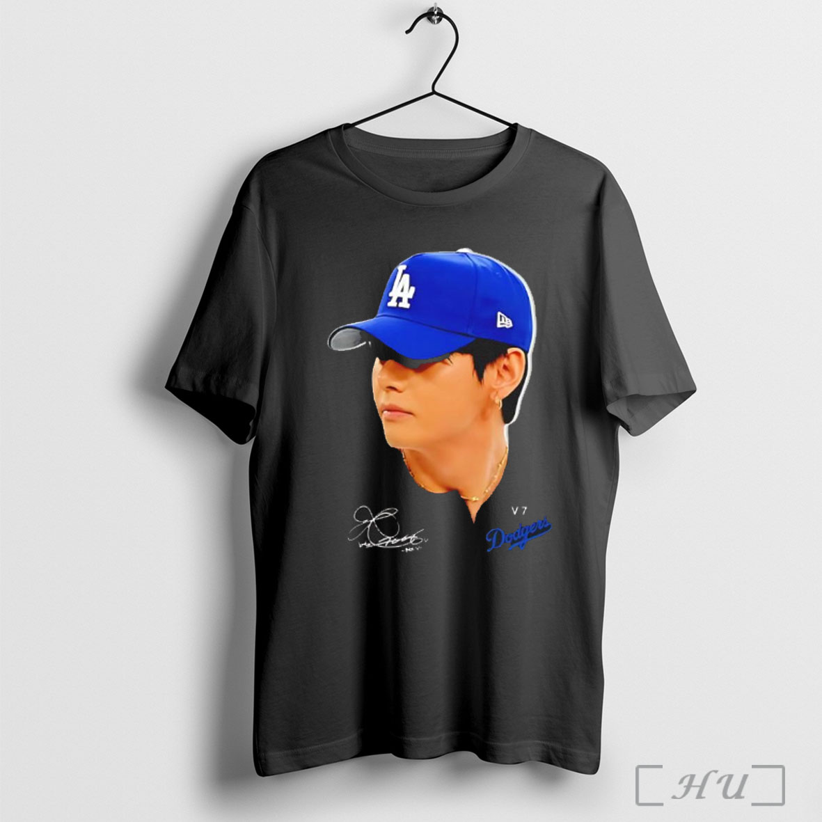 V Bts And Los Angeles Dodgers Big Head Signature T Shirt Sweatshirt