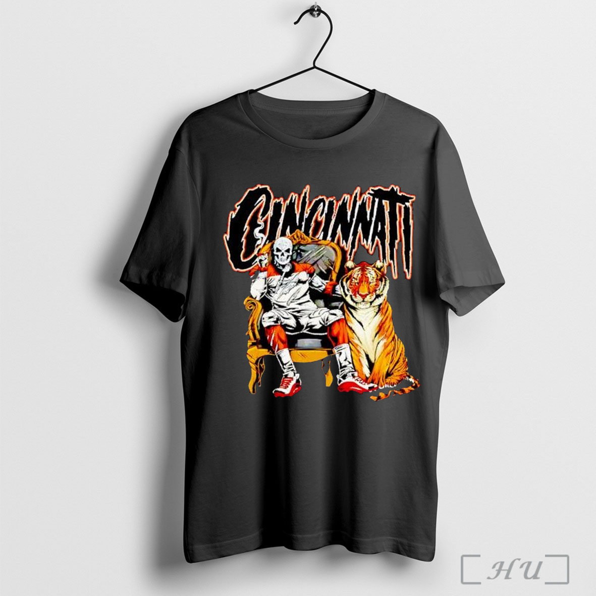 Officials Cincinnati Bengals Skeleton King On Throne With Tiger T Shirt Sweatshirt
