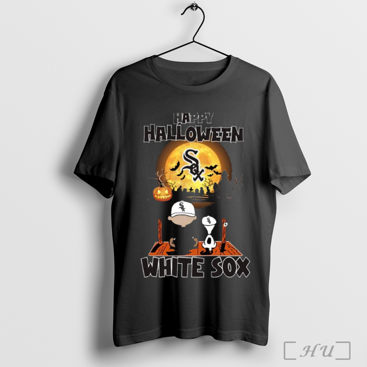 Officials Happy Halloween Chicago White Sox X The Peanuts Snoopy And Charlie Brown T Shirt Sweatshirt