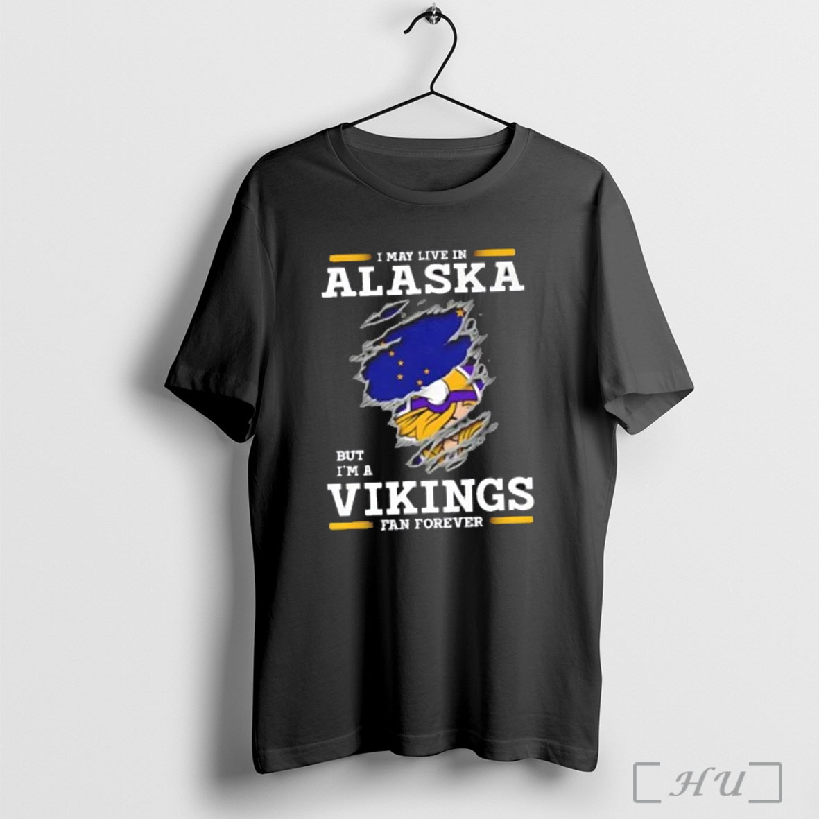 Officials I May Live In Alaska But Im A Minnesota Vikings Fan Forever T Shirt Sweatshirt