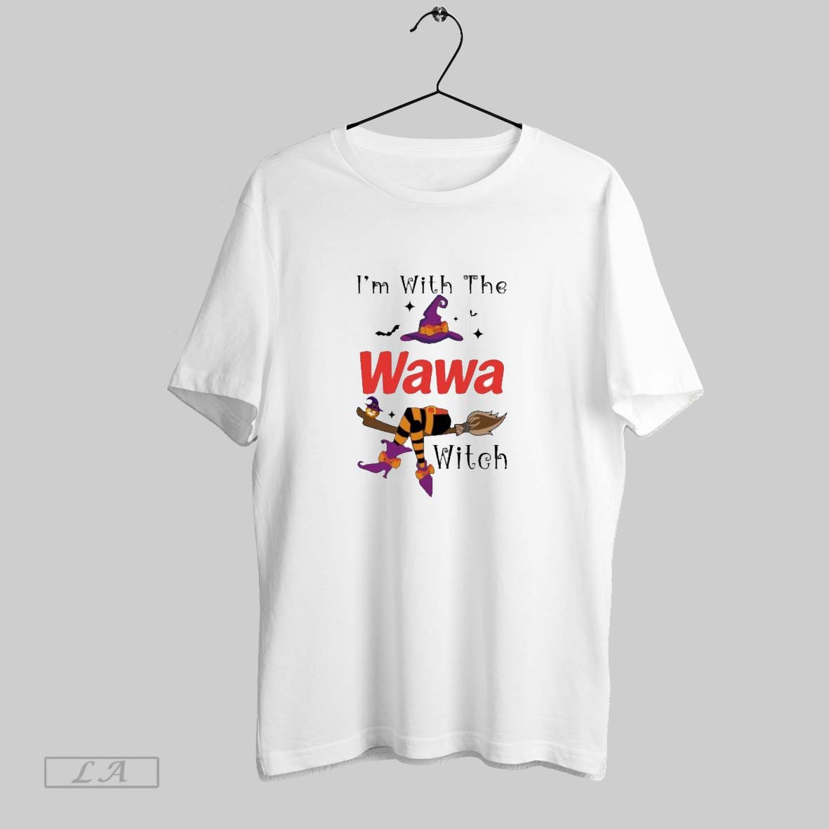 Original 2025 Wawa Im With The Witch Hat Halloween Shirt