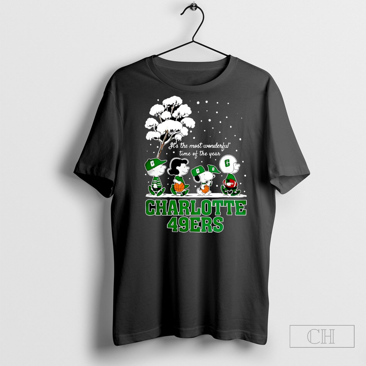 Snoopy And Peanuts Charlotte 49ers Its The Most Wonderful Time Of The Year Scene Christmas Season Holiday 2025 Shirt Tee