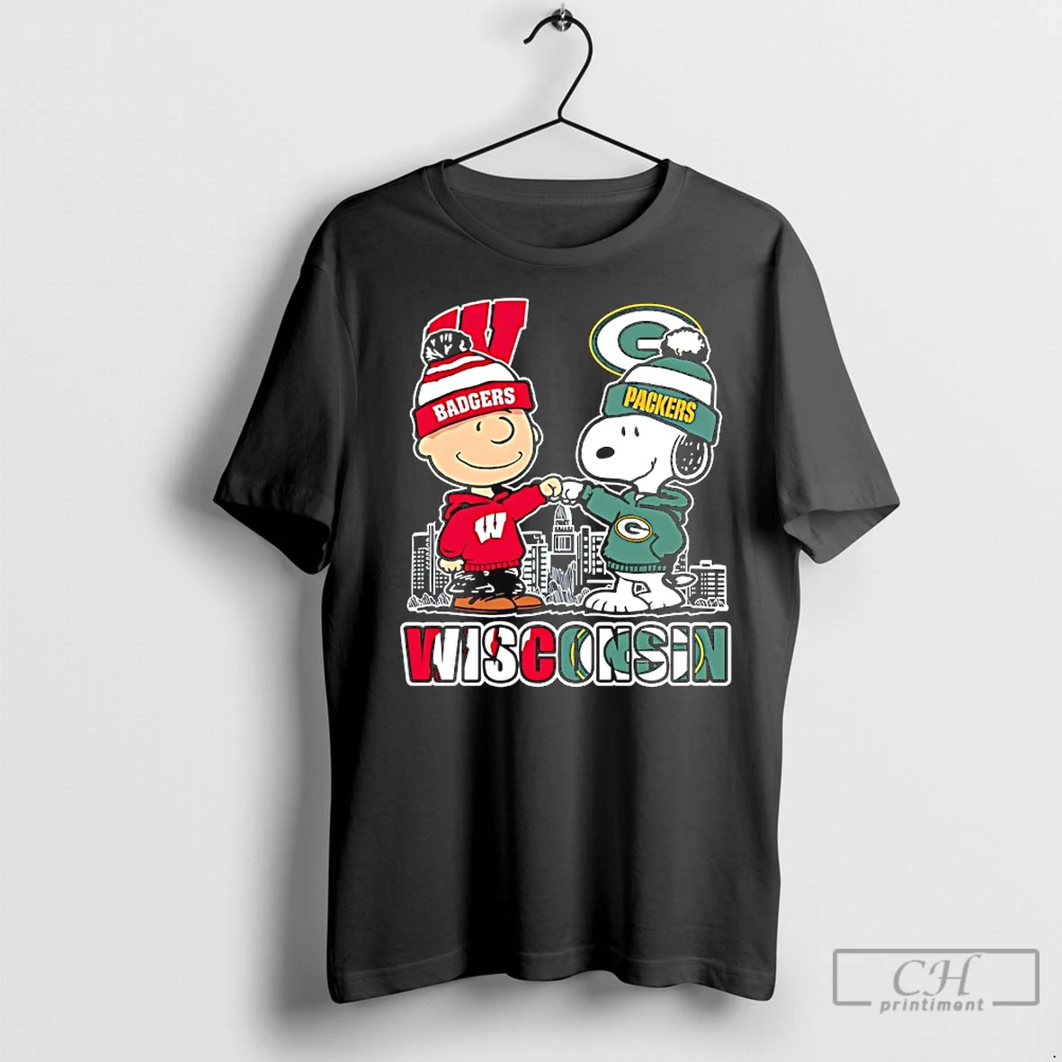 Classic Charlie Brown And Snoopy X Wisconsin Badgers And Green Bay Packers T Shirt