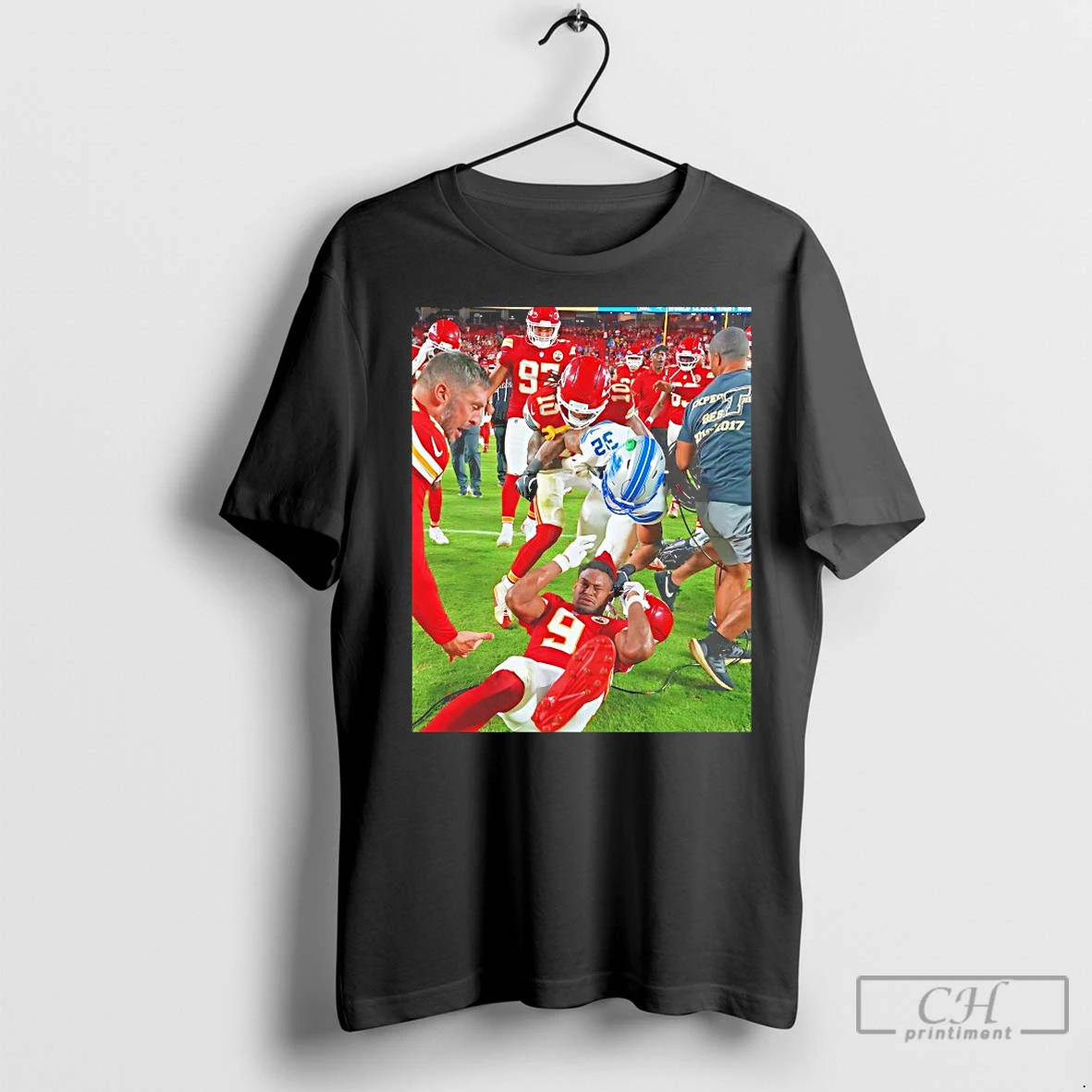 Classic Kansas City Chiefs Vs Detroit Lions Nfl Sideline Collision Action Shot T Shirt