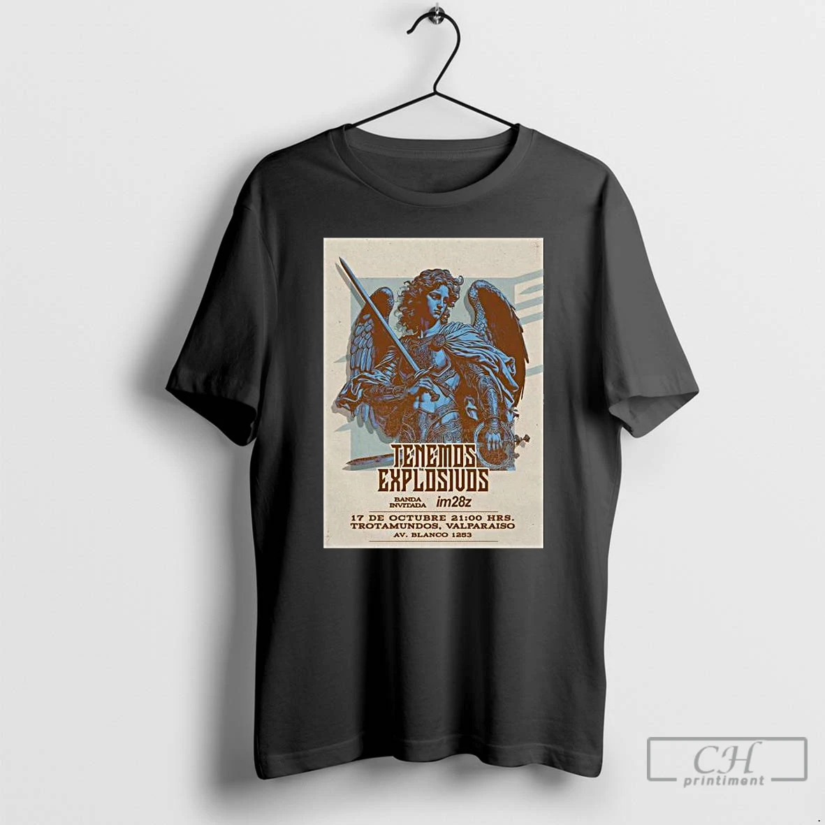 Classic Tenemos Explosivos Trotamundos Valparaiso Chile October 17 2025 Long Sleve T Shirts Hoodie