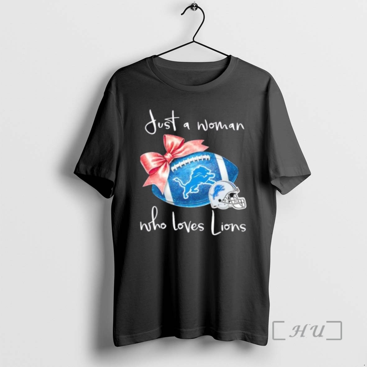 Limited Edition Just A Woman Who Loves Detroit Lions Football Helmet Tee Shirt Sweater Hoodie