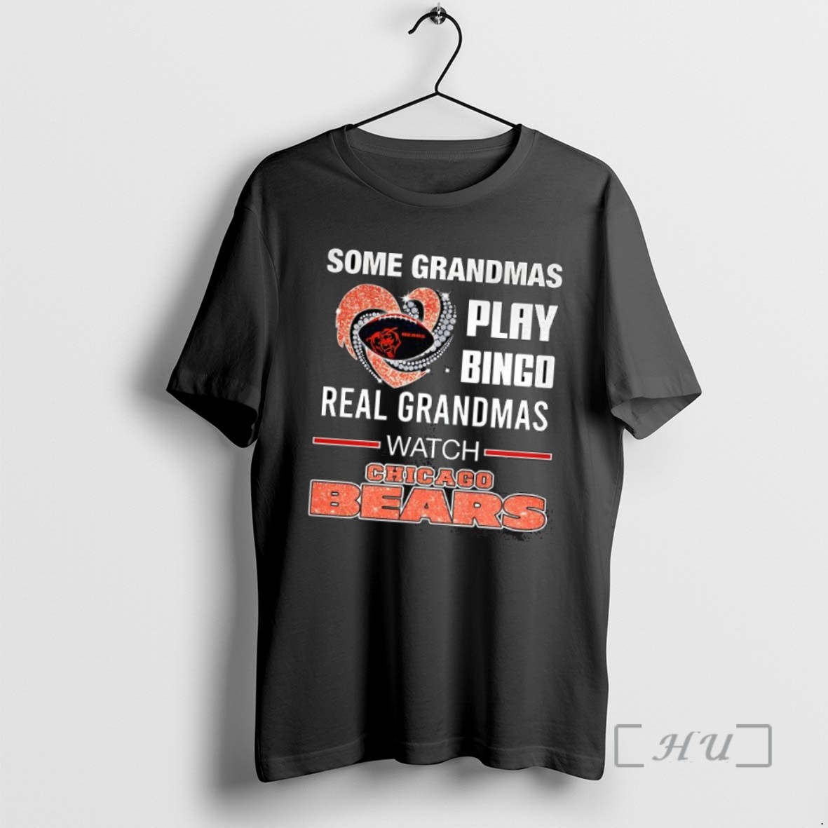 Limited Edition Some Grandmas Play Bingo Real Grandmas Watch Chicago Bears Football Diamond Heart T Shirts Sweater Hoodie
