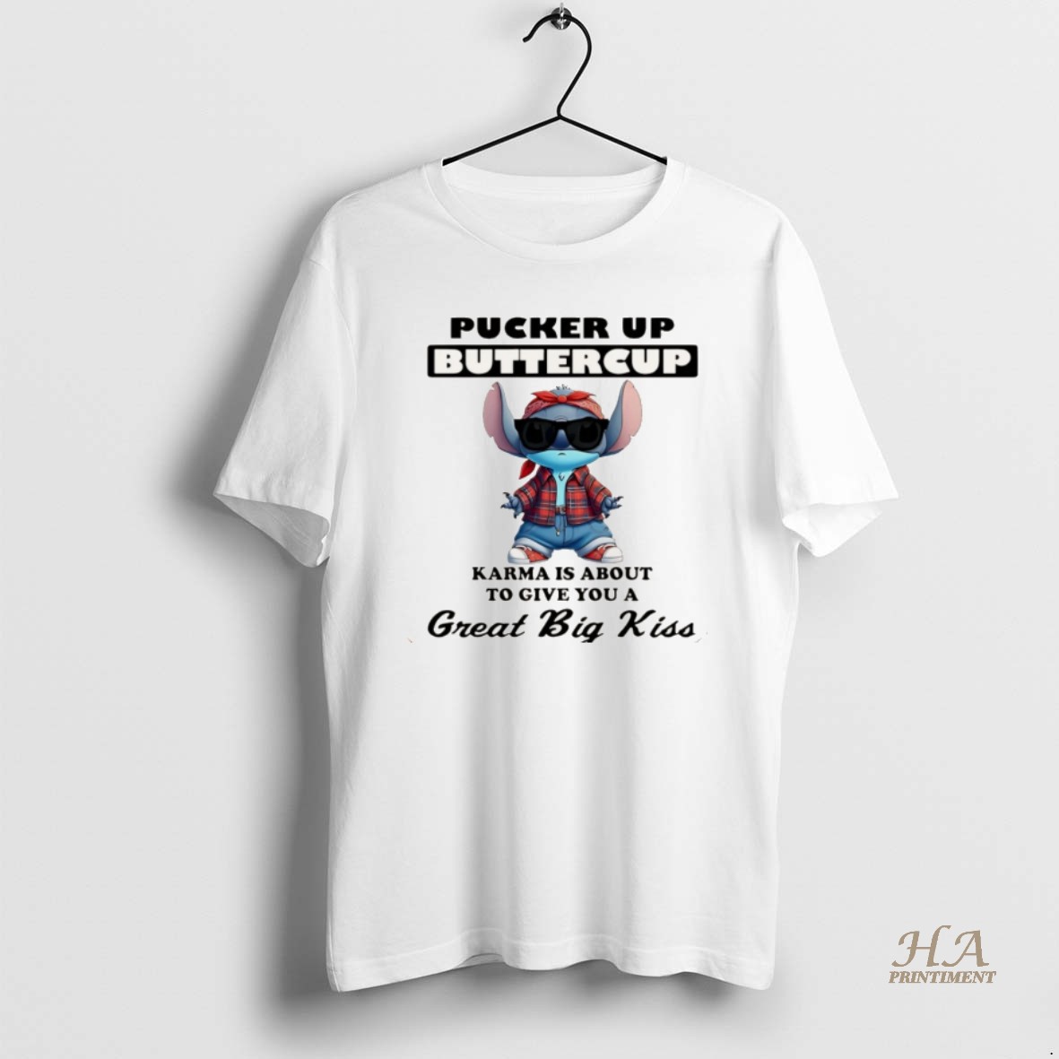 Official Stitch Pucker Up Buttercup Karma Is About _ce_a4_ce_bf Give You A Great Big Kiss Christmas T Shirt