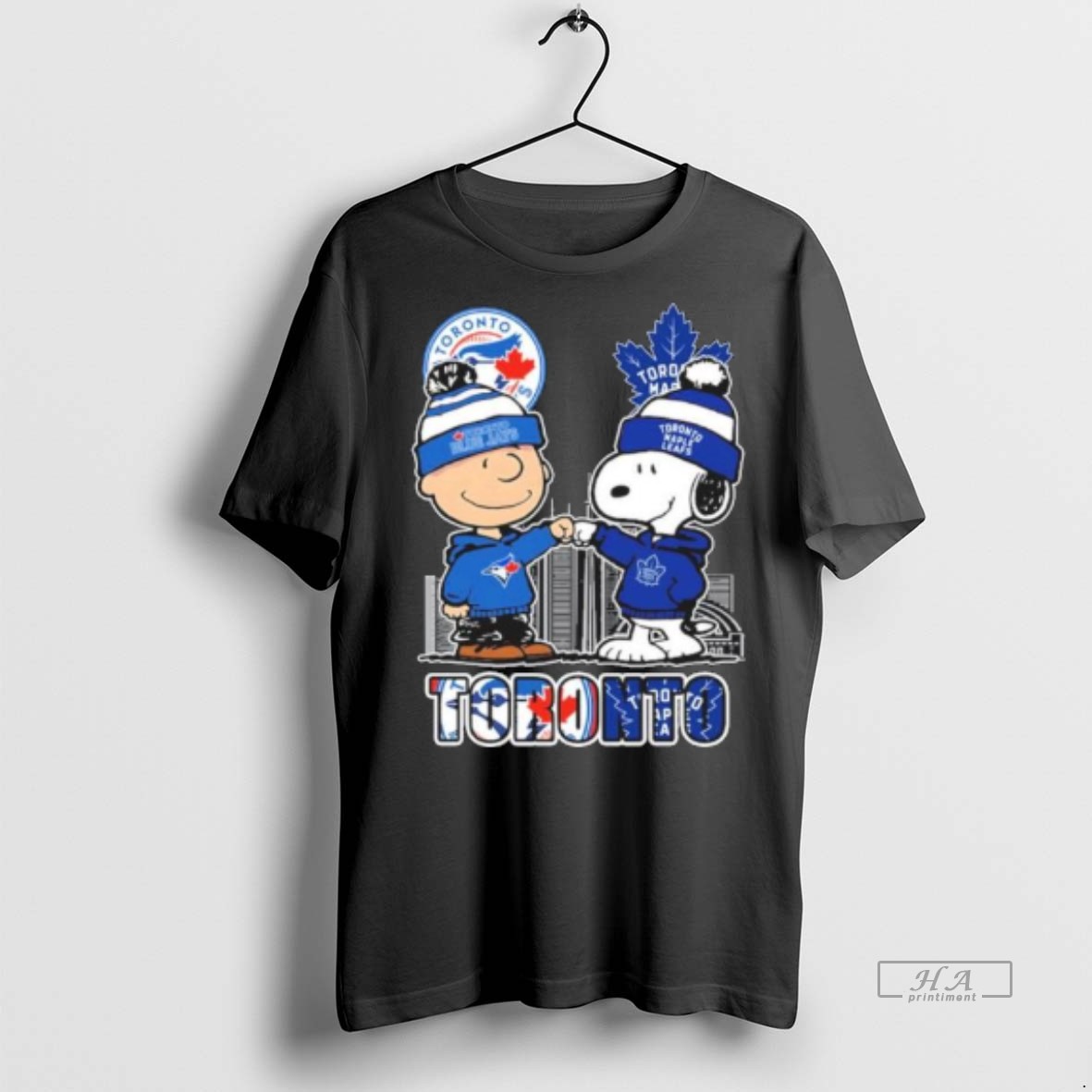 Official Trendy Blue Jays Vs Maple Leafs Snoopy Fist Bump Charlie Brown Tee Sweater Hoodie