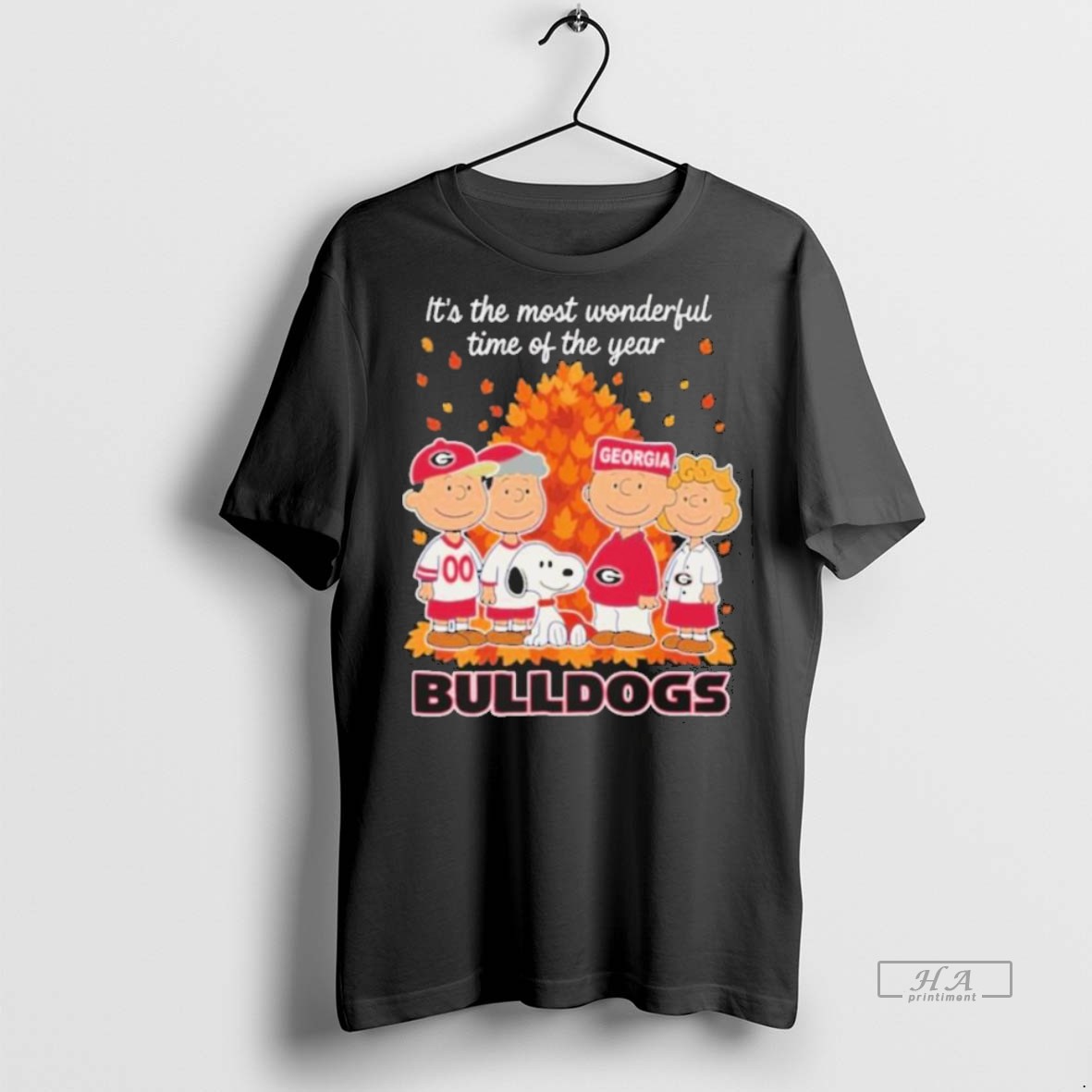 Official Trendy Georgia Bulldogs X Peanuts Fall Its The Most Wonderful Time Of The Year 2025 T Men Tee Sweater Hoodie