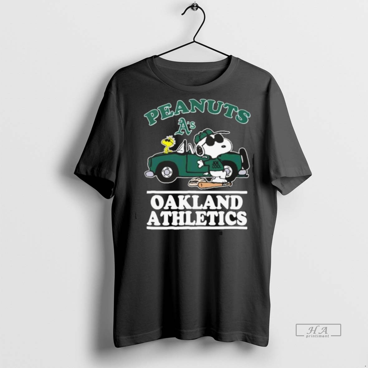 Official Trendy Seattle Mariners Snoopy Peanuts Car Baseball 2025 T Men Tee Sweater Hoodie