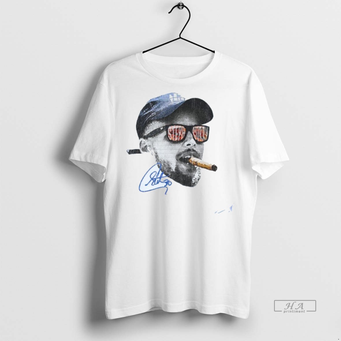 Official Trendy Stephen Curry Smoking Golden State Warriors Big Head Signature Mens White Tee Tee Sweater Hoodie