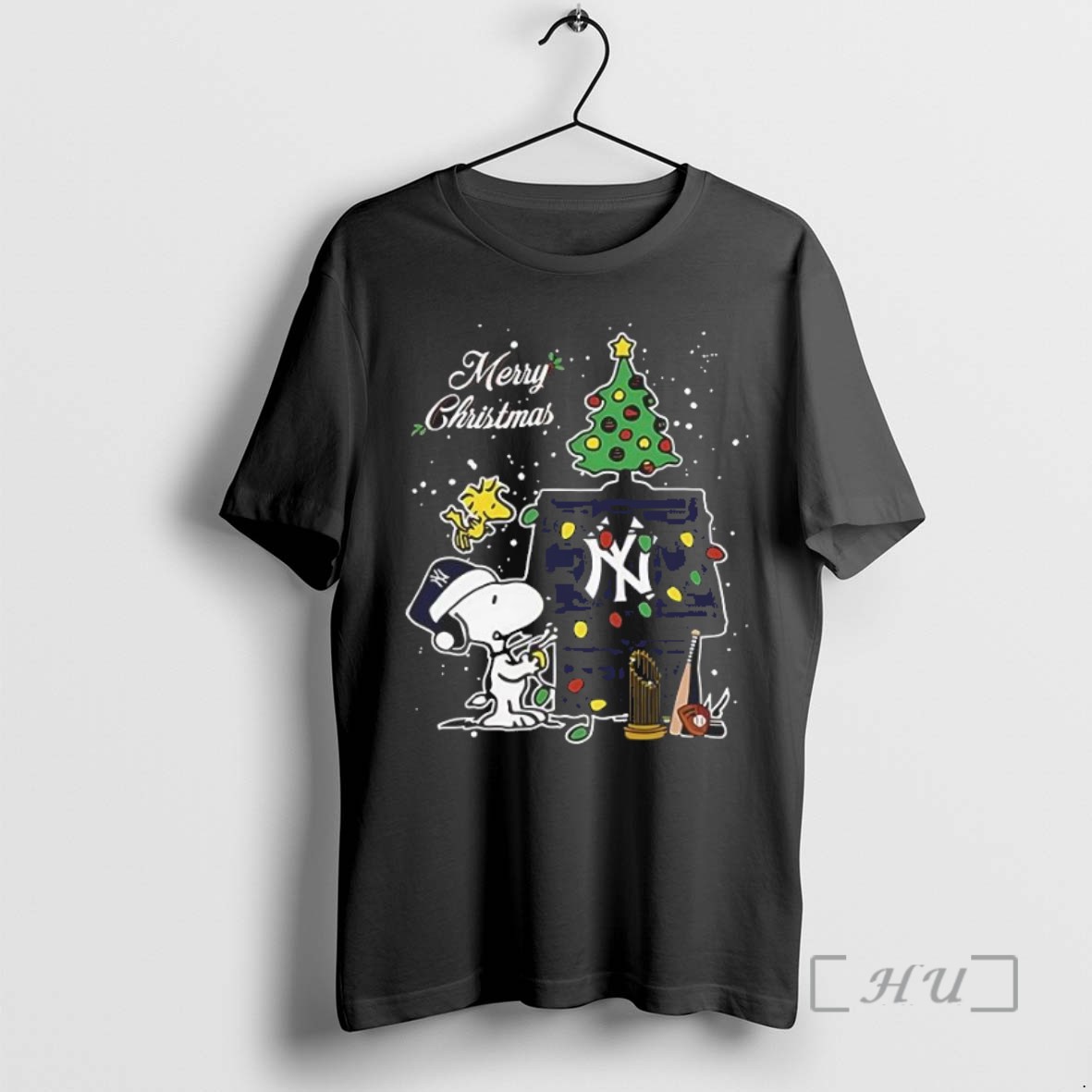 Officials New York Yankees Merry Christmas With Snoopy Baby T Shirts Sweater Hoodie