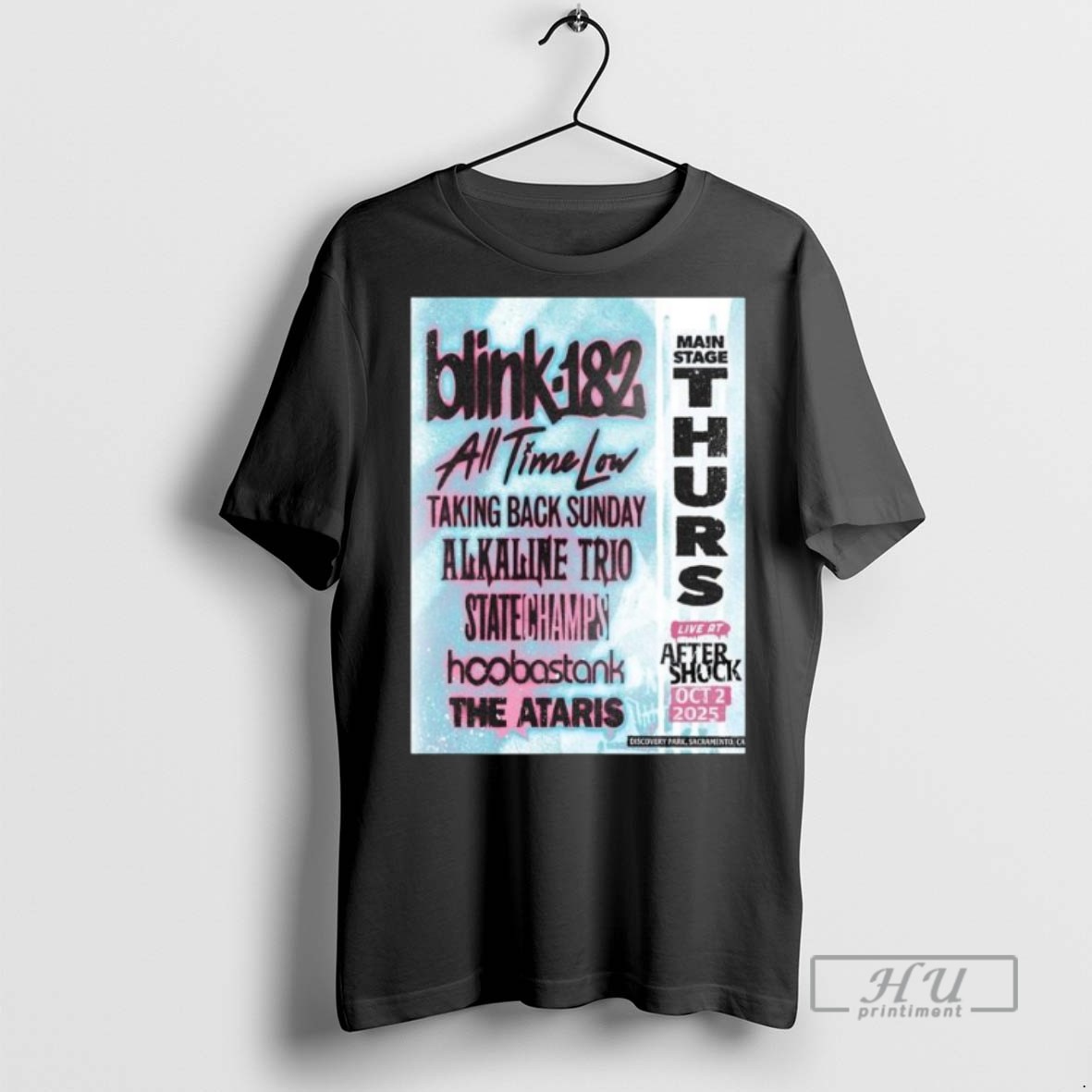 Officials Trending Blink 182 Discovery Park Sacramento Ca October 2 2025 Long Sleve T Shirt Sweatshirt