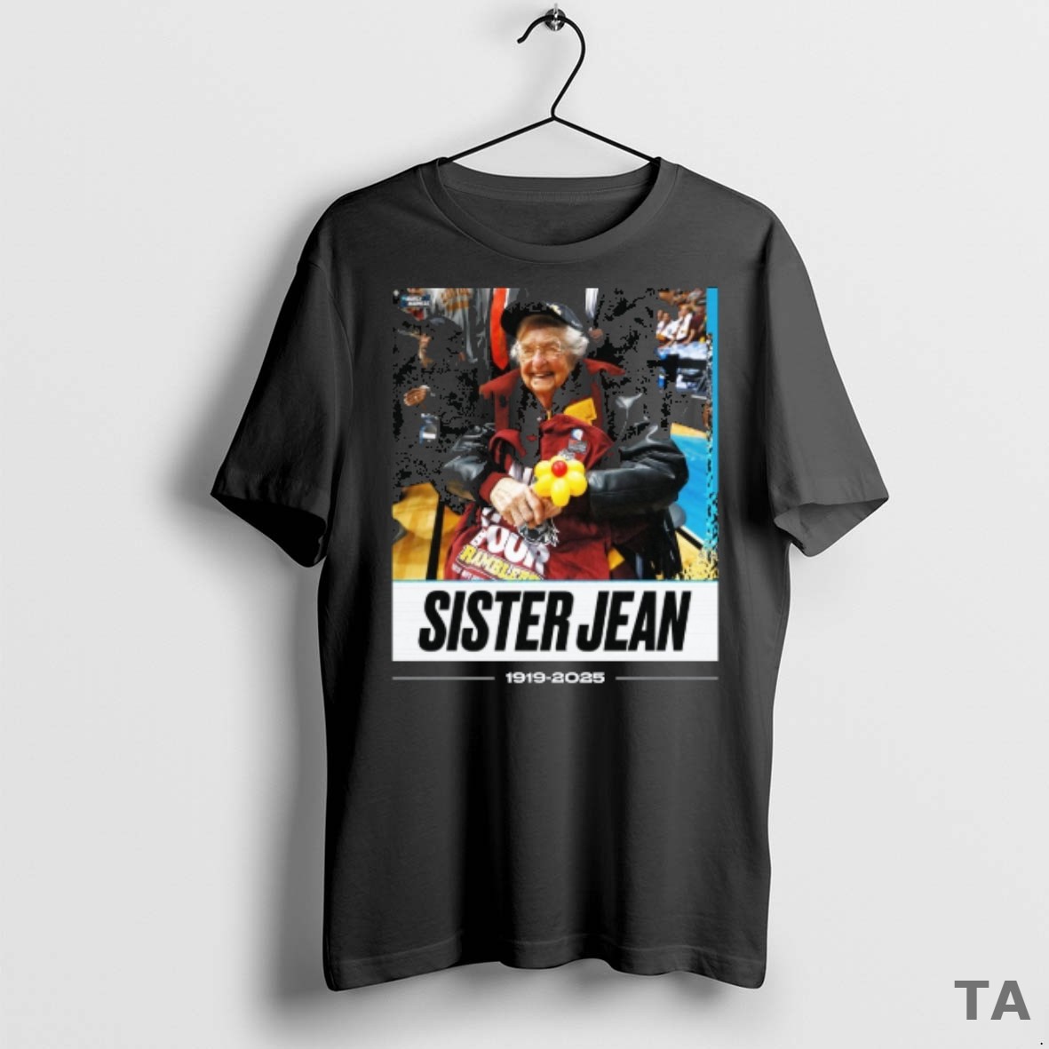 Top Sister Jean 1919 2025 A Legend That We Will Never Forget T Shirt Sweater