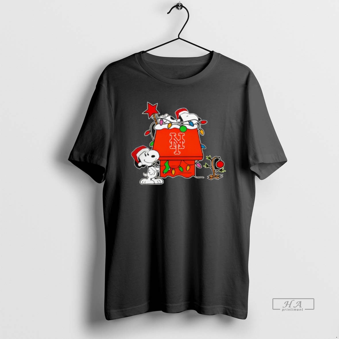 Trendy New York Mets Snoopy Christmas Holiday 2025 Tee Shirt