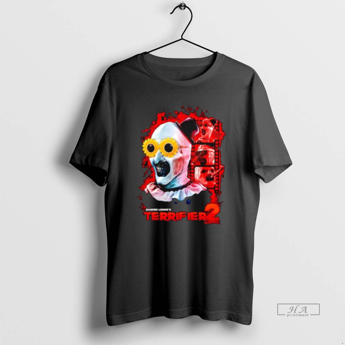 Trendy Terrifier 2 Damien Leone Art The Clown Tee Shirt