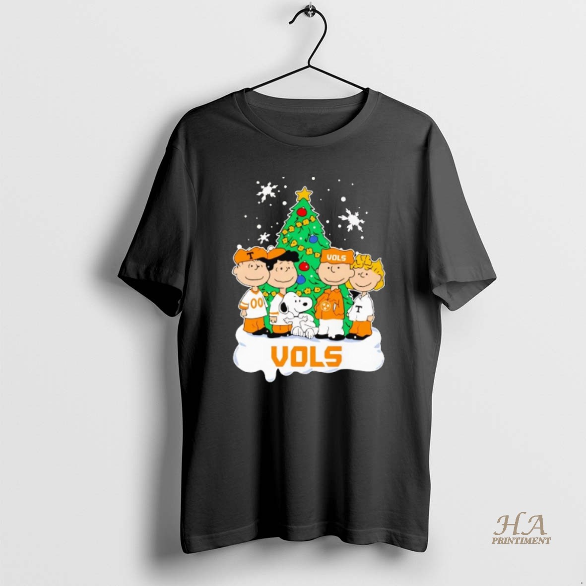 Official Peanuts Characters Tennessee Volunteers Christmas Tree T Shirt