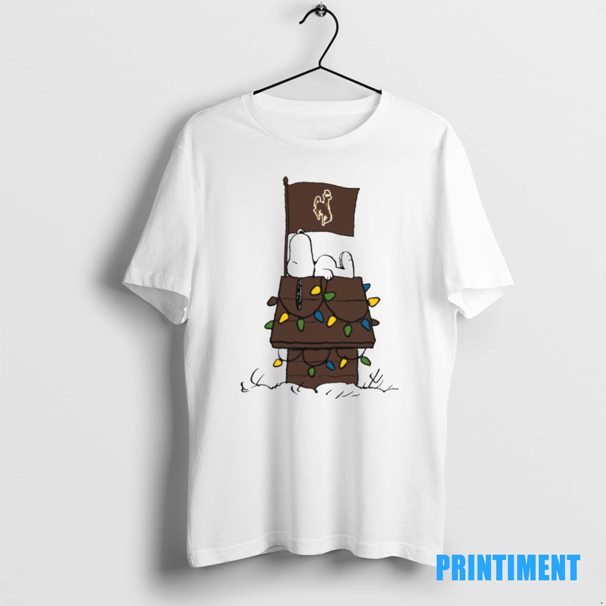 Official Wyoming Cowboys Snoopy House Christmas Lights Tee Sweater Hoodie