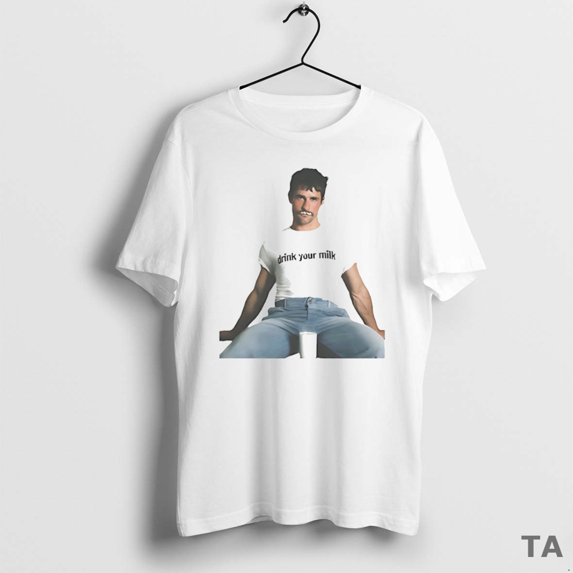 Top Drink Your Milk Jonathan Bailey Photo Circle T Shirt Sweater