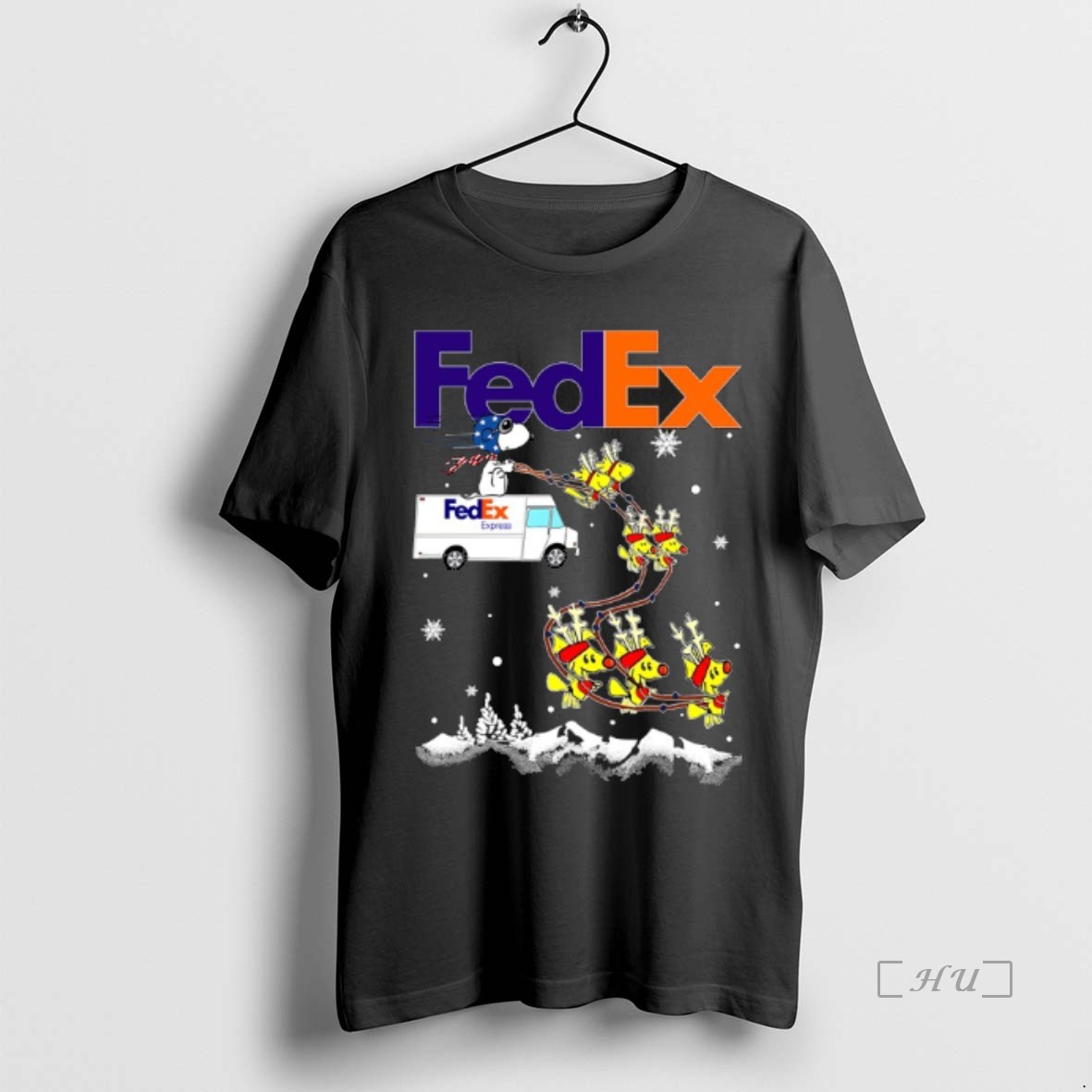 Trending Snoopy And Woodstock Sleigh Fedex Express Christmas 2025 Premium T Shirts Sweater Hoodie