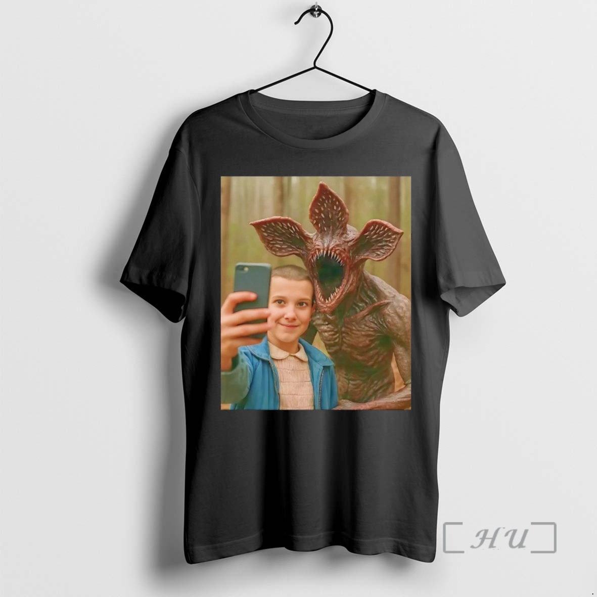 Trending Stranger Things Eleven And The Demogorgon Selfie Premium T Shirts Sweater Hoodie