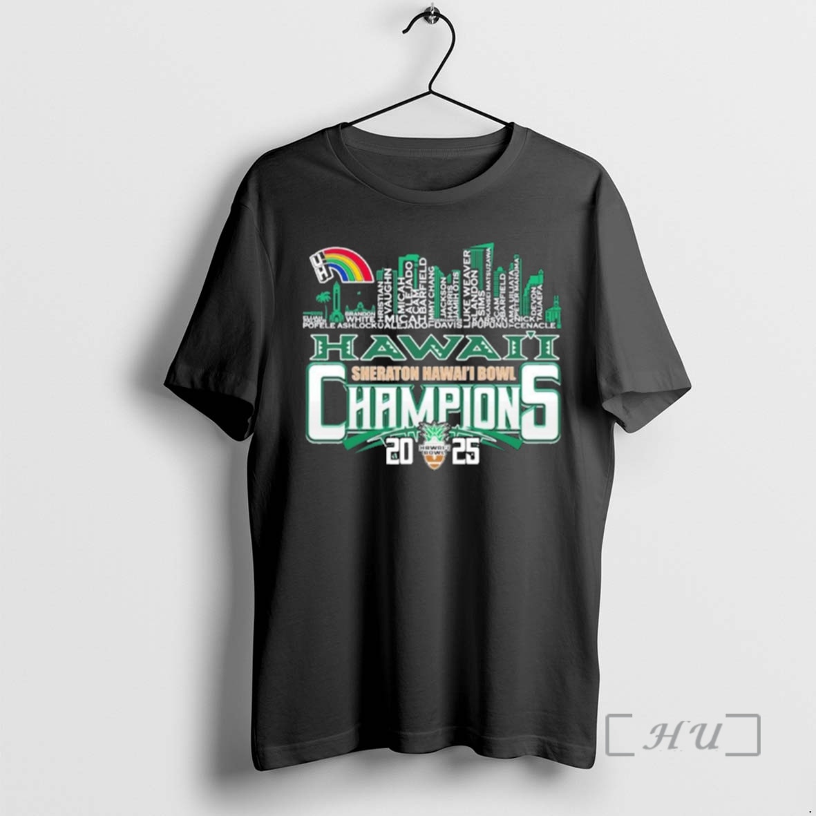 Officials Hawaii Rainbow Warriors Skyline Players Name 2025 Hawaii Bowl Champions Premium T Shirts Sweater Hoodie