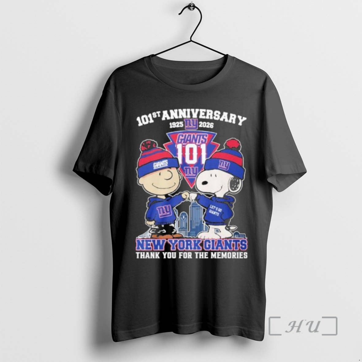 Officials Snoopy And Charlie Brown Fist Bump X New York Giants 101st Anniversary 1925 2026 Premium T Shirts Sweater Hoodie