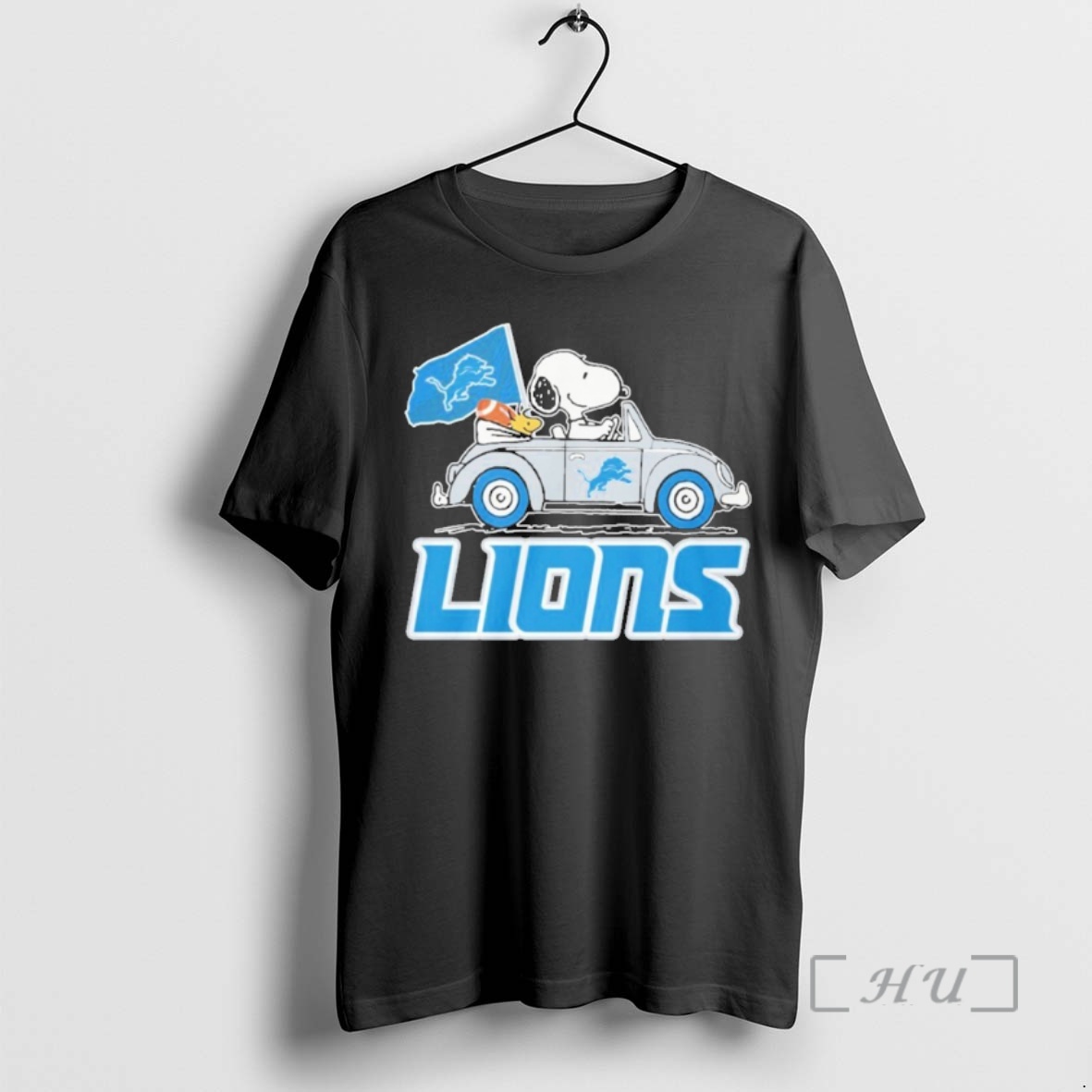Officials The Peanuts Driving Car X Detroit Lions 2026 Premium T Shirts Sweater Hoodie