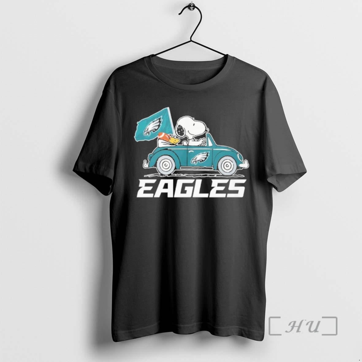 Officials The Peanuts Driving Car X Philadelphia Eagles 2026 Premium T Shirts Sweater Hoodie