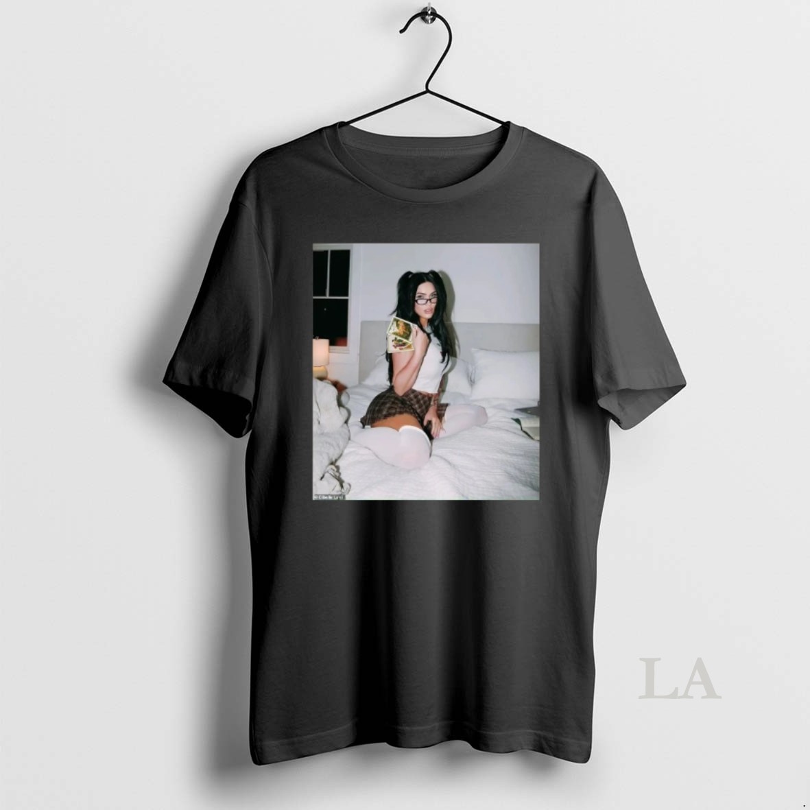 Original Megan Fox Sexy Stuns In New Photos Shirt
