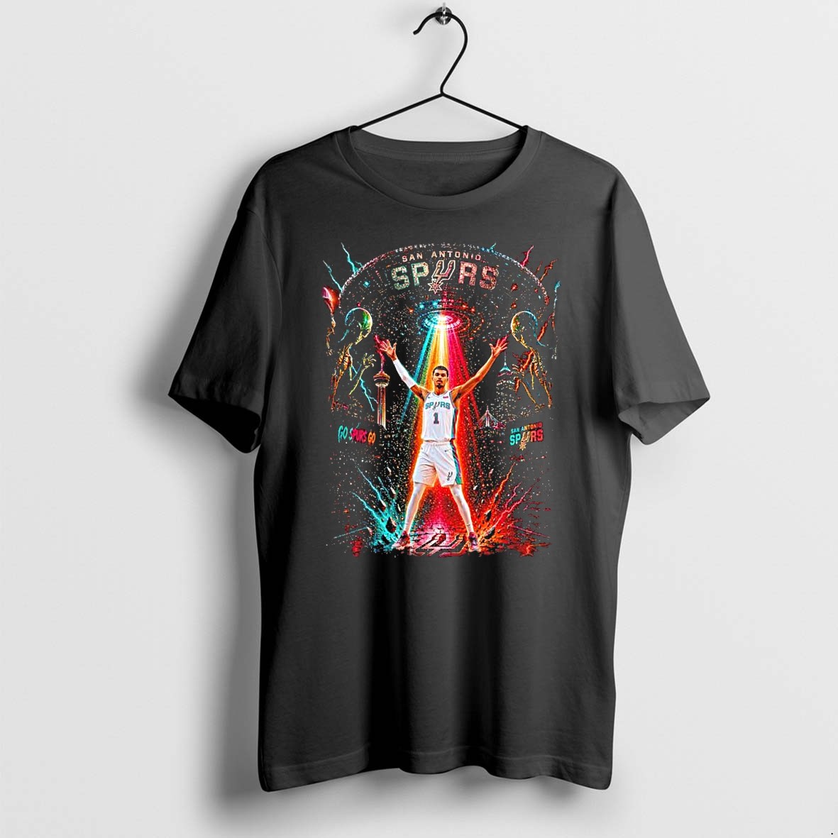 Official Victor Wembanyama San Antonio Spurs Ufo Alien Cityscape T Shirts