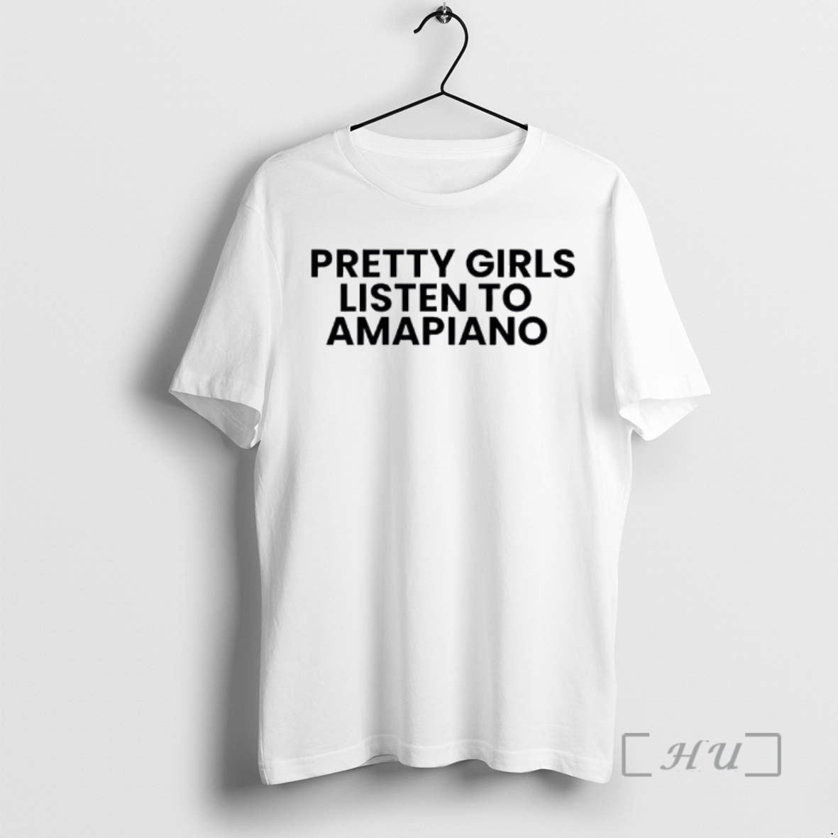 Officials Pretty Girls Listen To Amapiano Text Premium T Shirts Sweater Hoodie